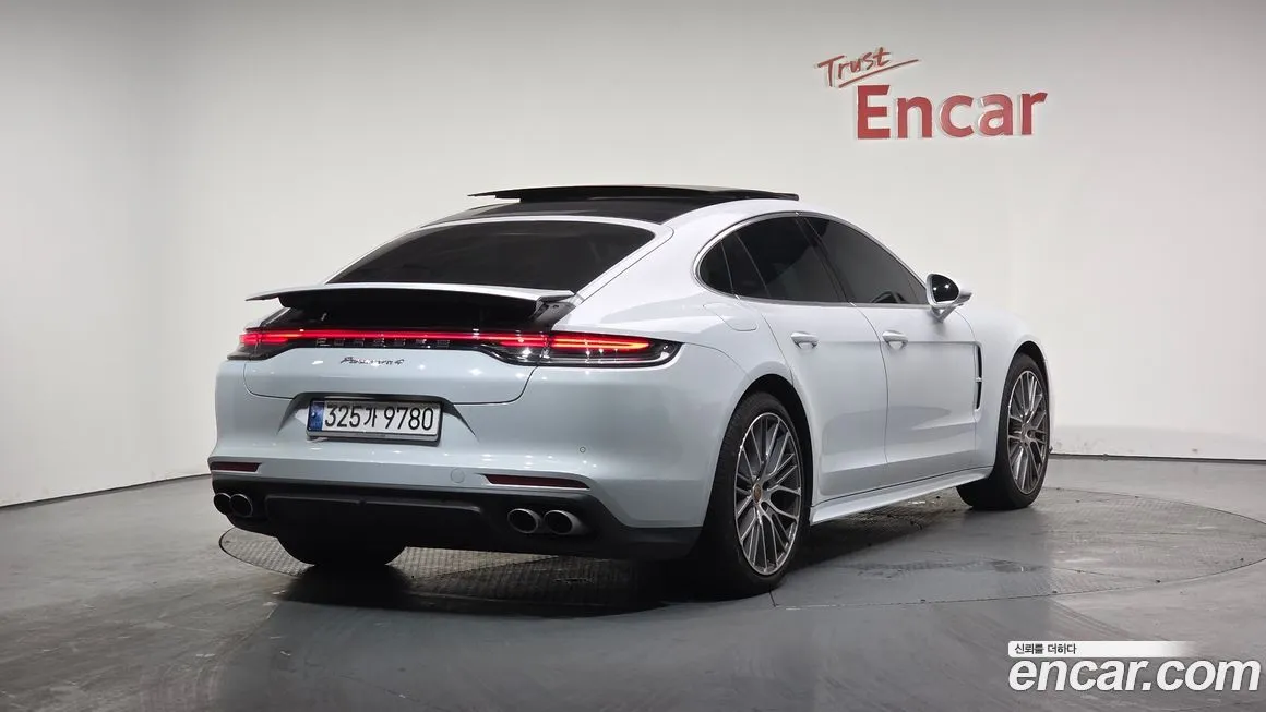 Porsche Panamera — фото 2