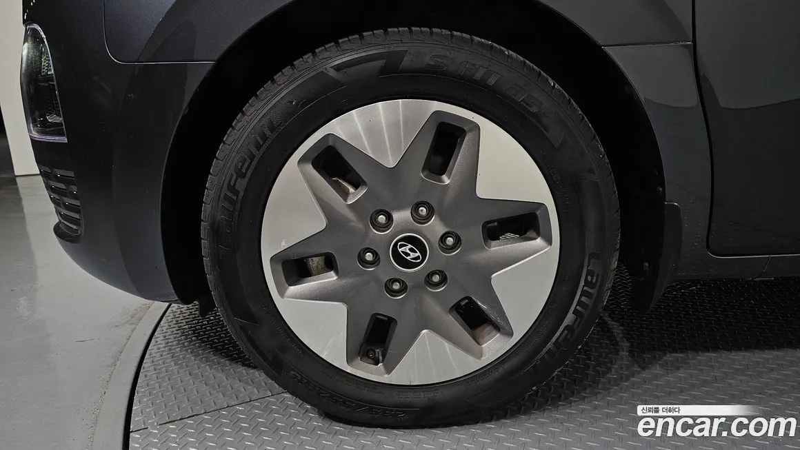 Hyundai Staria — фото 4
