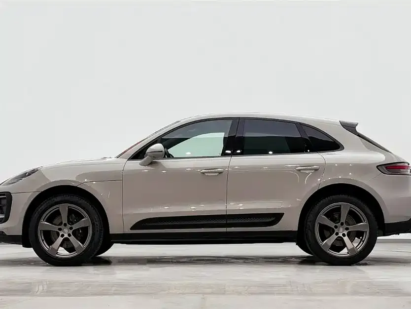 Porsche Macan — фото 7