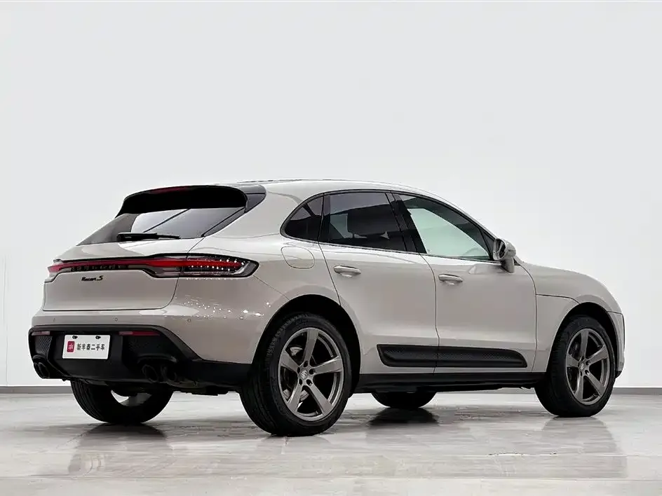 Porsche Macan — фото 10