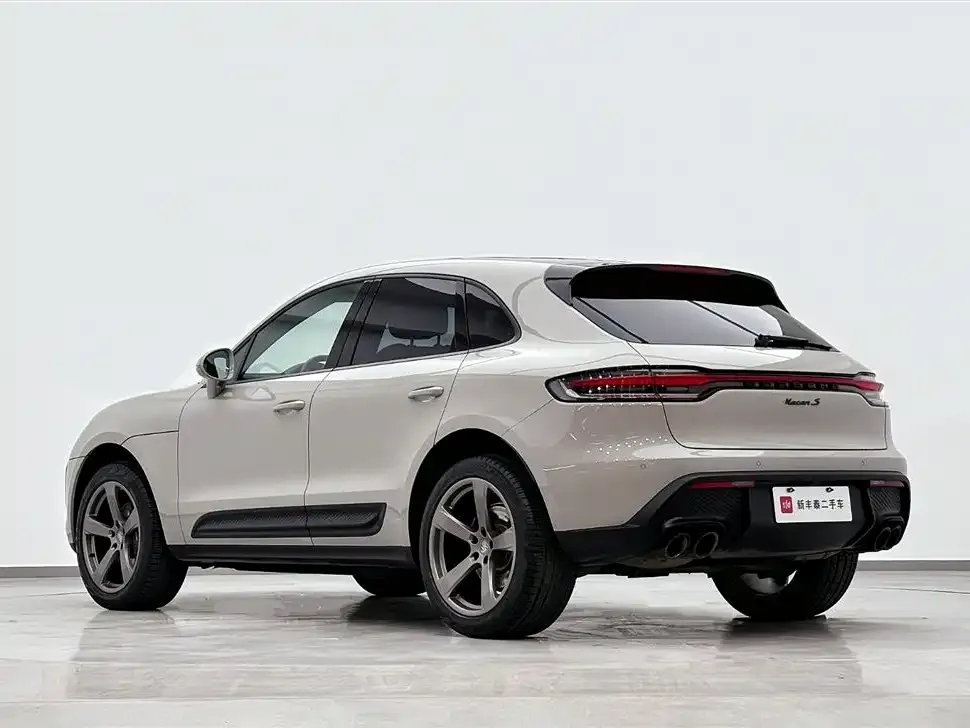 Porsche Macan — фото 9