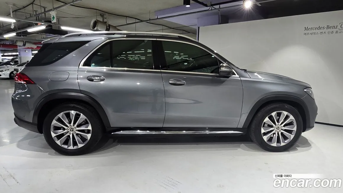 Mercedes-Benz GLE-Class — фото 9