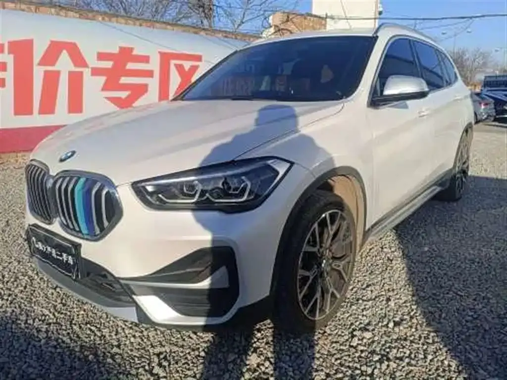BMW X1 — фото 2