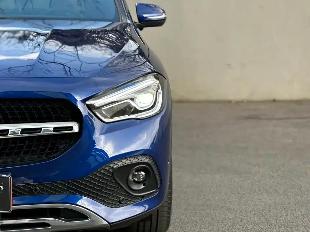 Mercedes-Benz GLA — фото 6