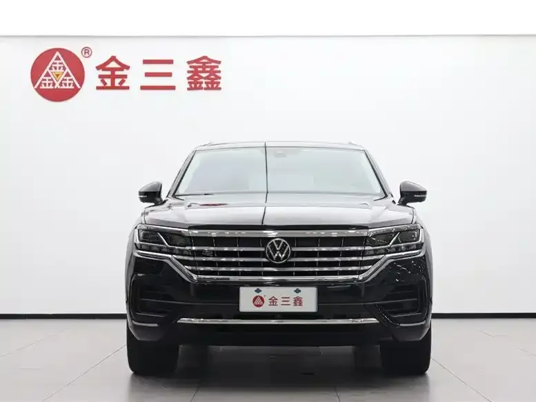 Volkswagen Touareg — фото 4