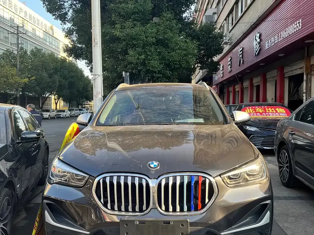 BMW X1 — фото 8