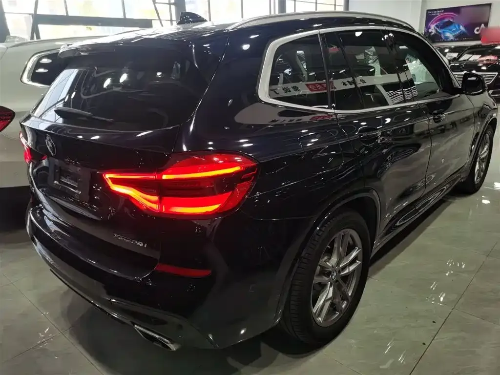 BMW X3 — фото 3