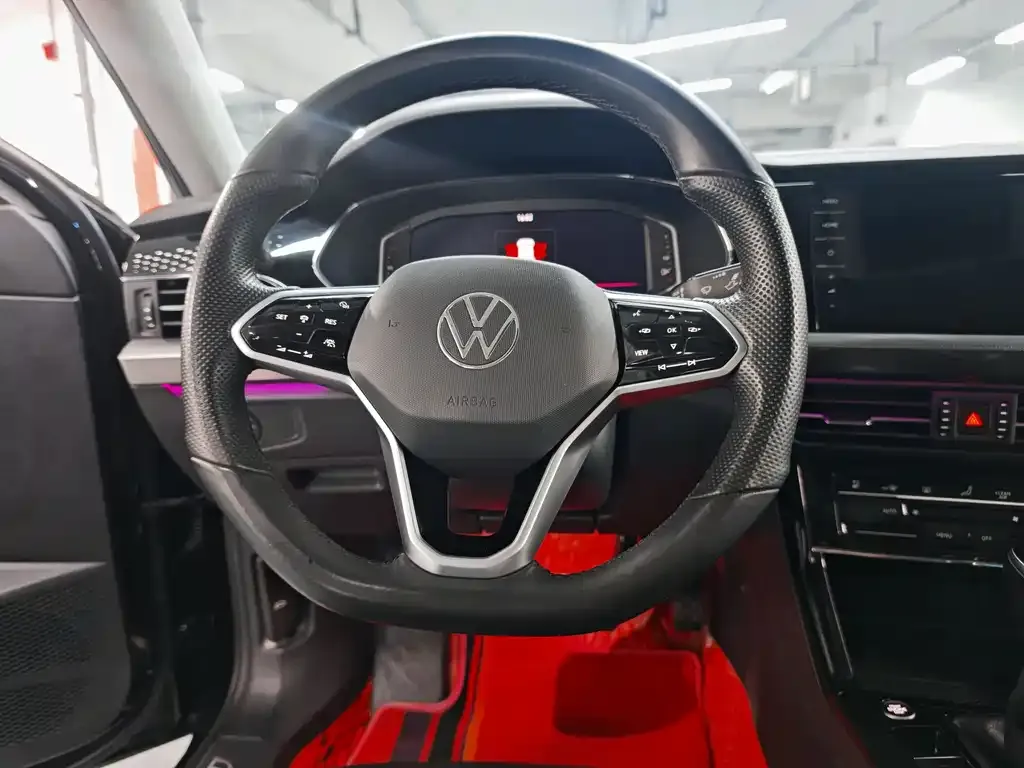Volkswagen Passat — фото 5