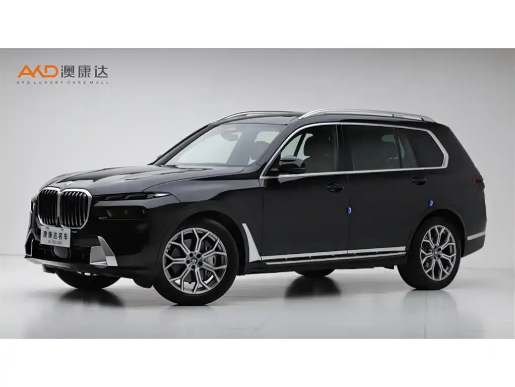 BMW X7 — фото 1