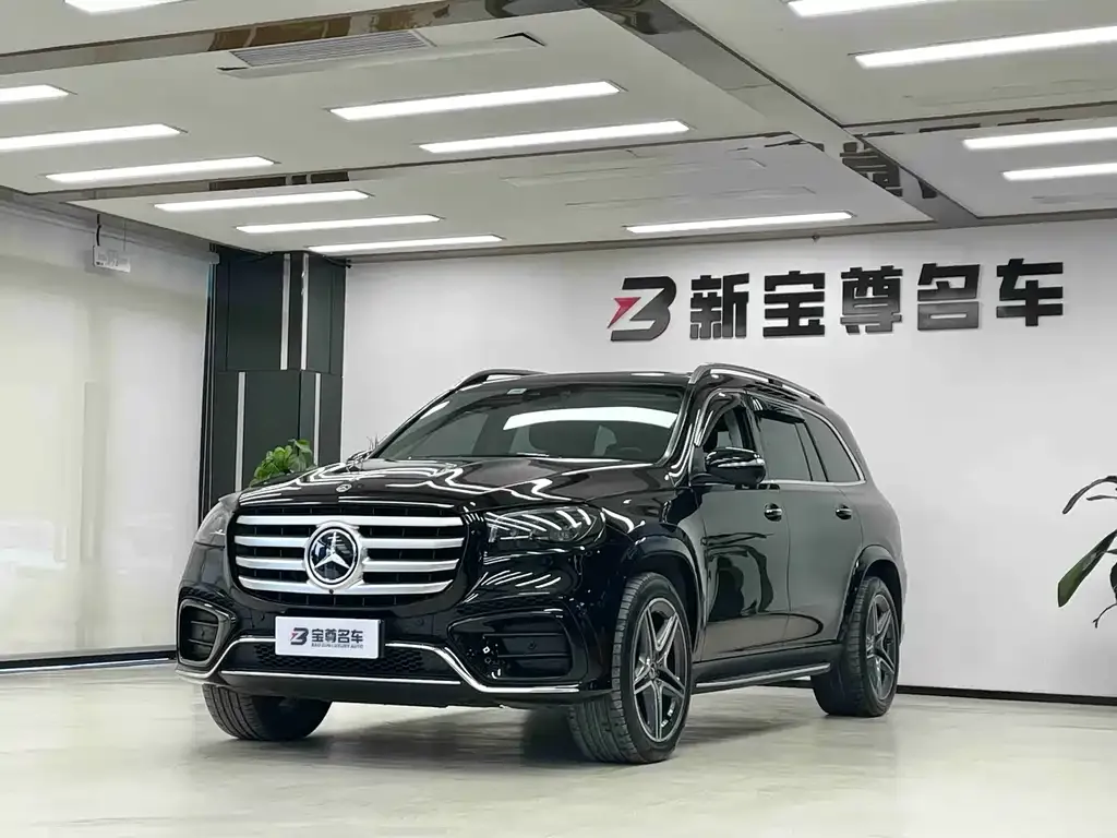 Mercedes-Benz GLS — фото 1