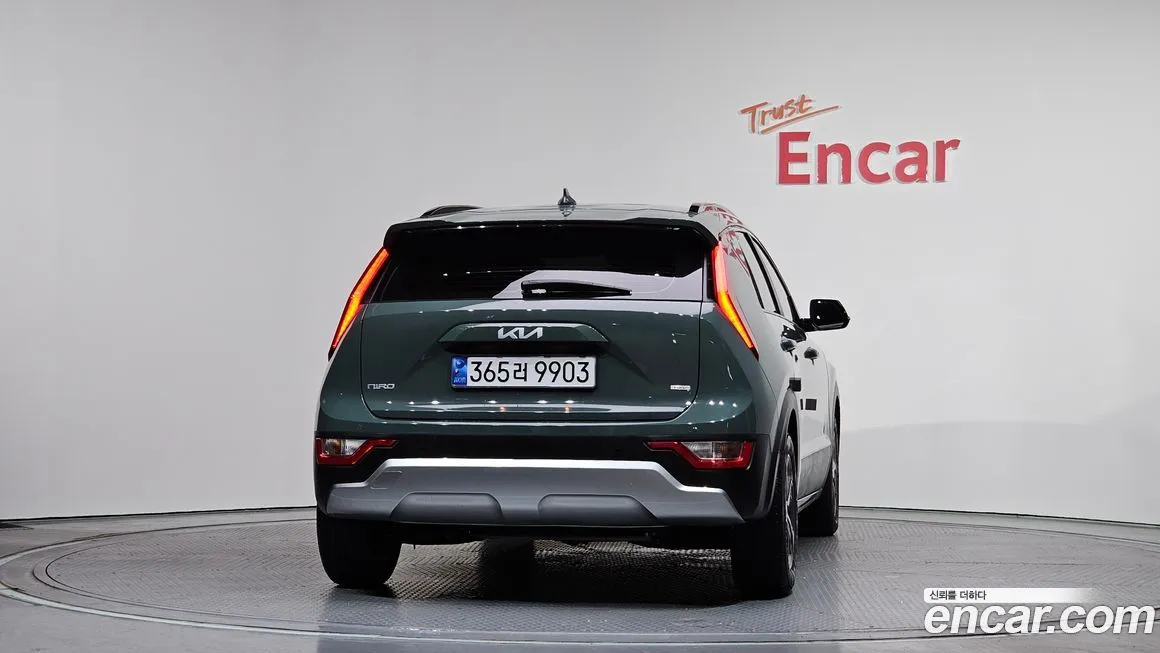 Kia Niro — фото 2