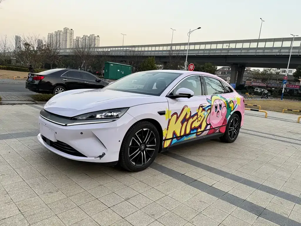 BYD Qin L — фото 1