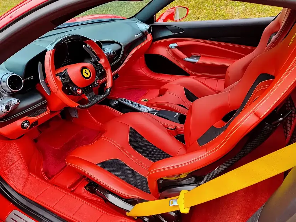 Ferrari F8 — фото 6