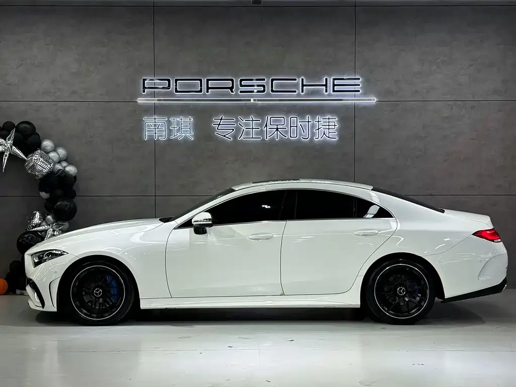 Mercedes-Benz CLS — фото 2