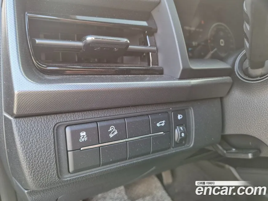 KG Mobility (Ssangyong) Rexton — фото 10