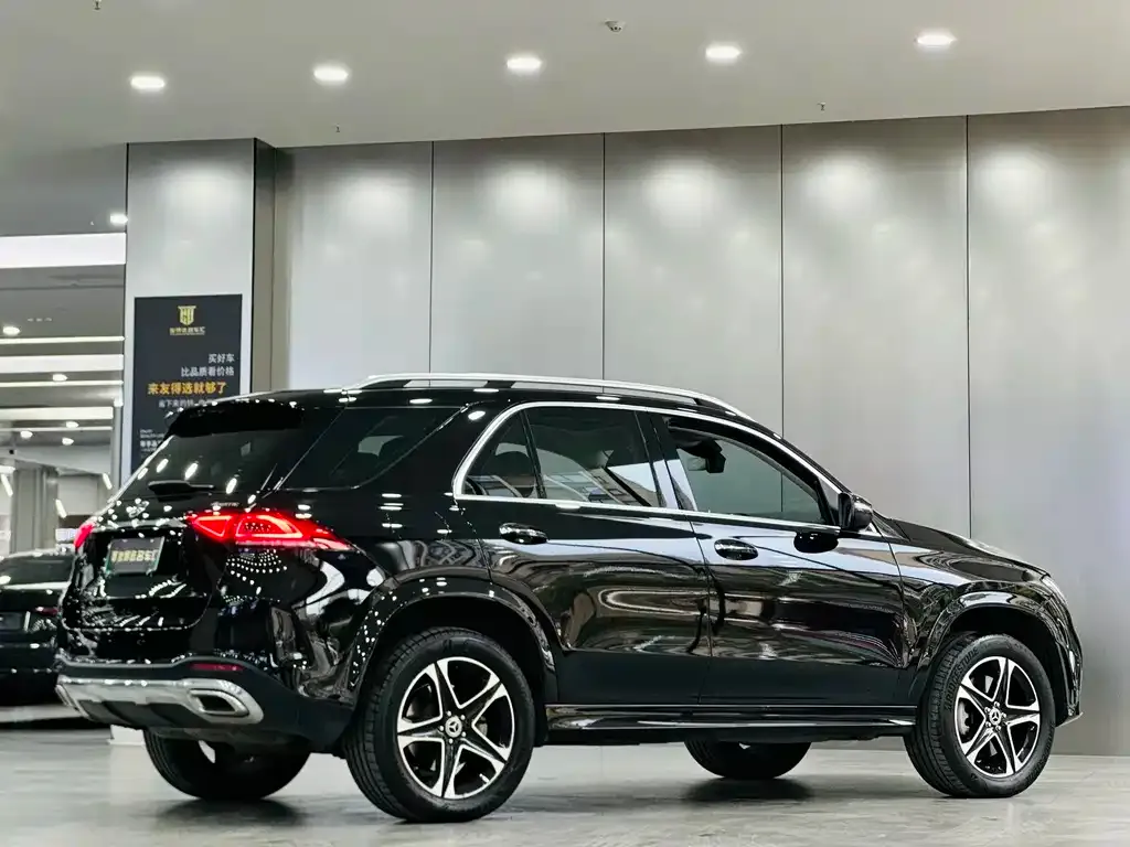 Mercedes-Benz GLE New Energy — фото 6