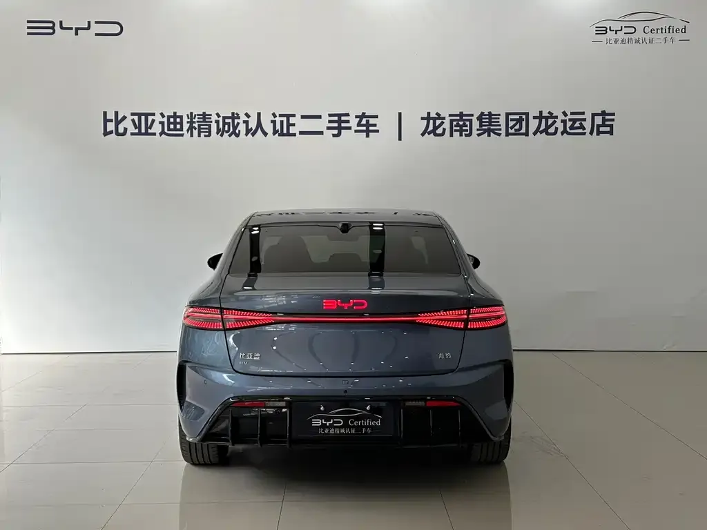 BYD Seal — фото 2