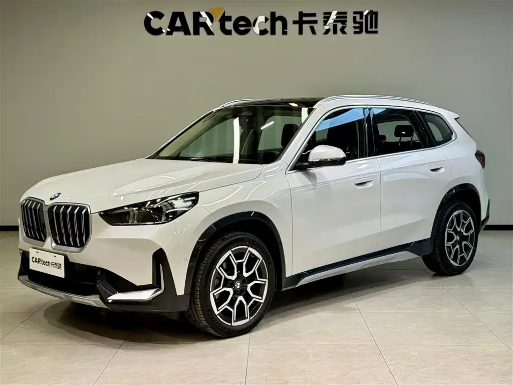 BMW X1 — фото 1