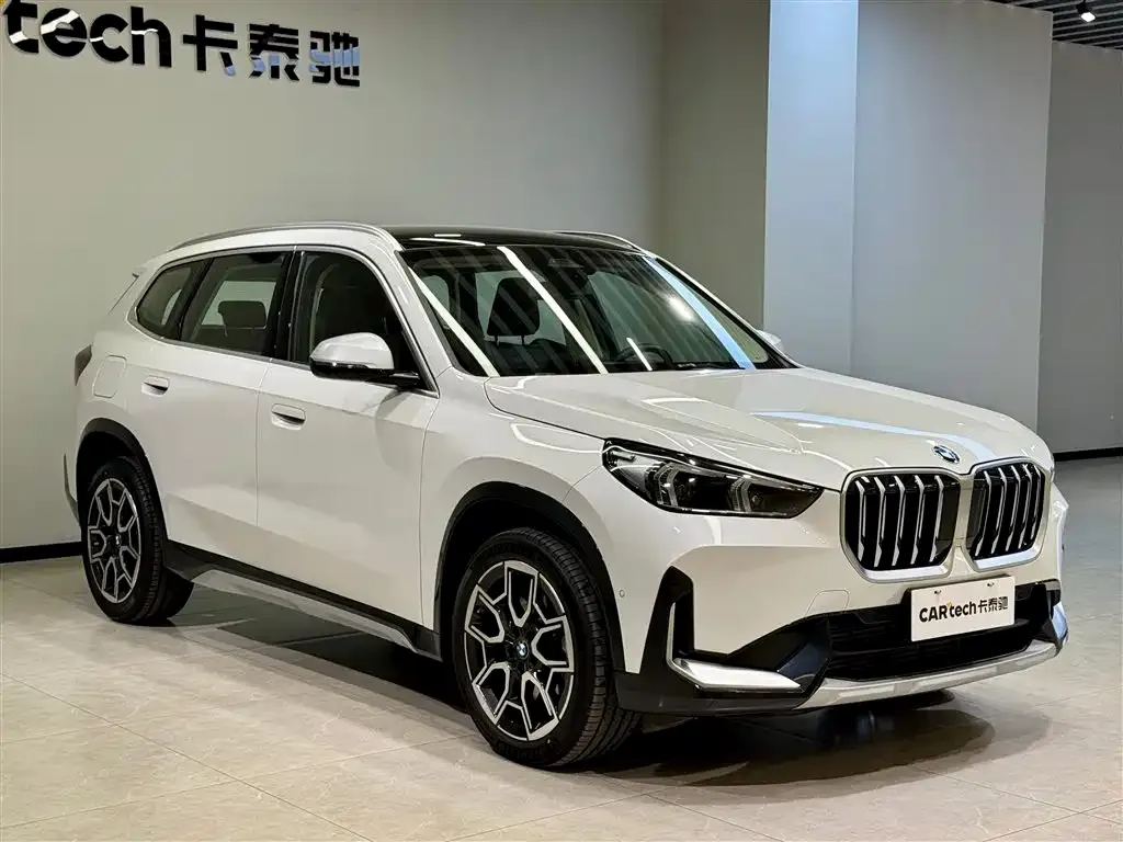 BMW X1 — фото 9