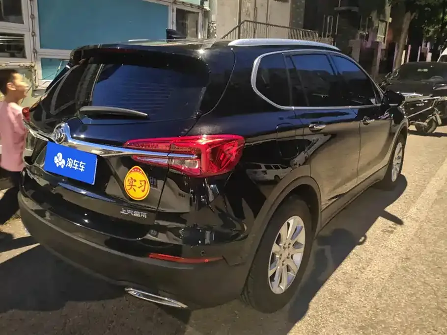 Buick Envision Plus — фото 3