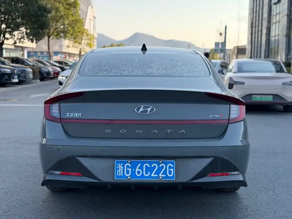 Hyundai Sonata — фото 4