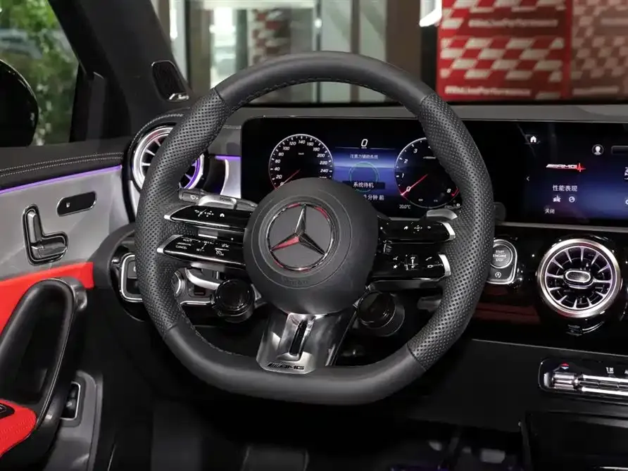 Mercedes-Benz A-Class AMG — фото 5