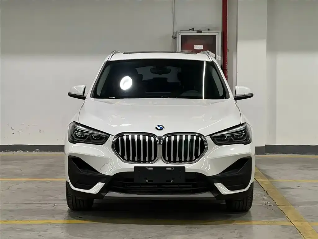 BMW X1 — фото 4