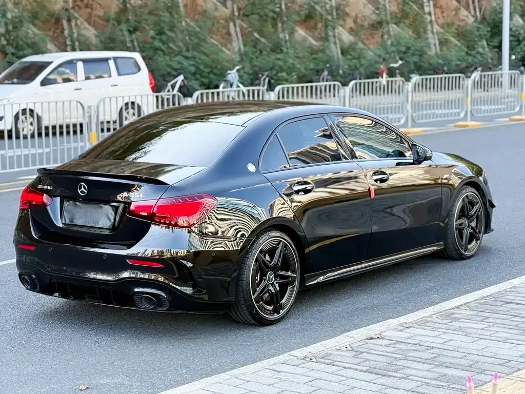 Mercedes-Benz A-Class AMG — фото 6