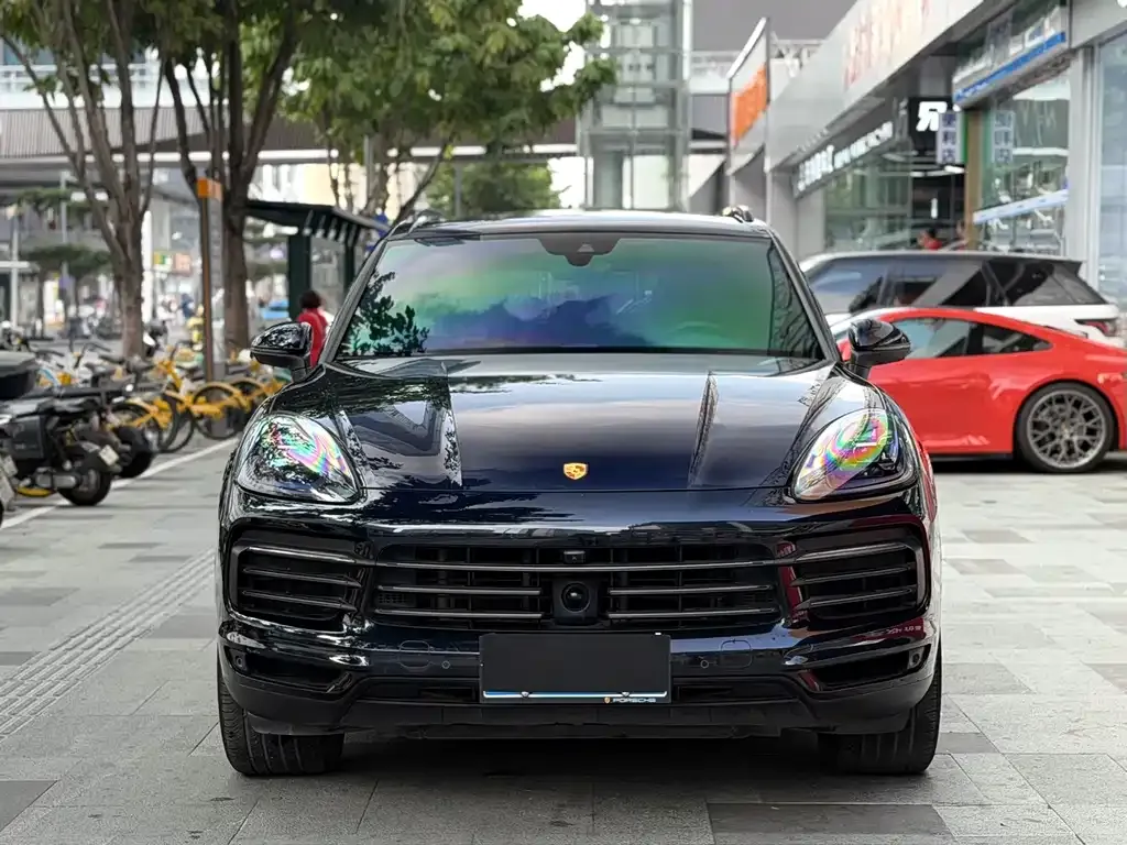 Porsche Cayenne — фото 2