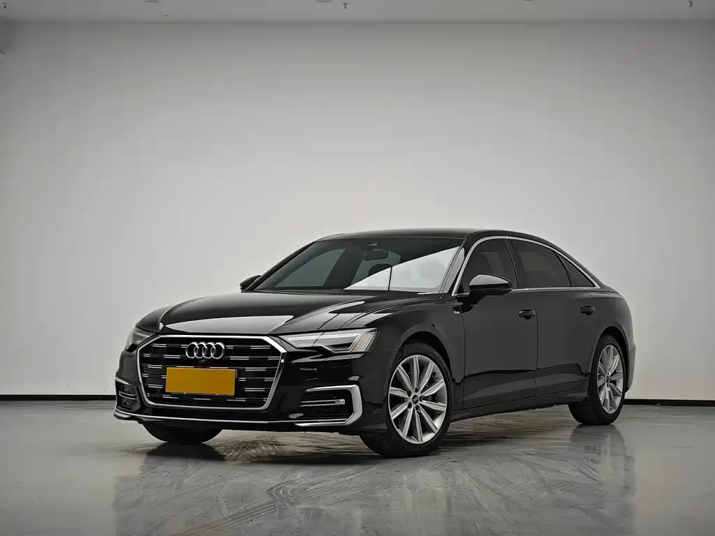 Audi A6L — фото 1