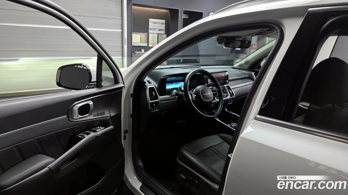 Kia Sorento — фото 9