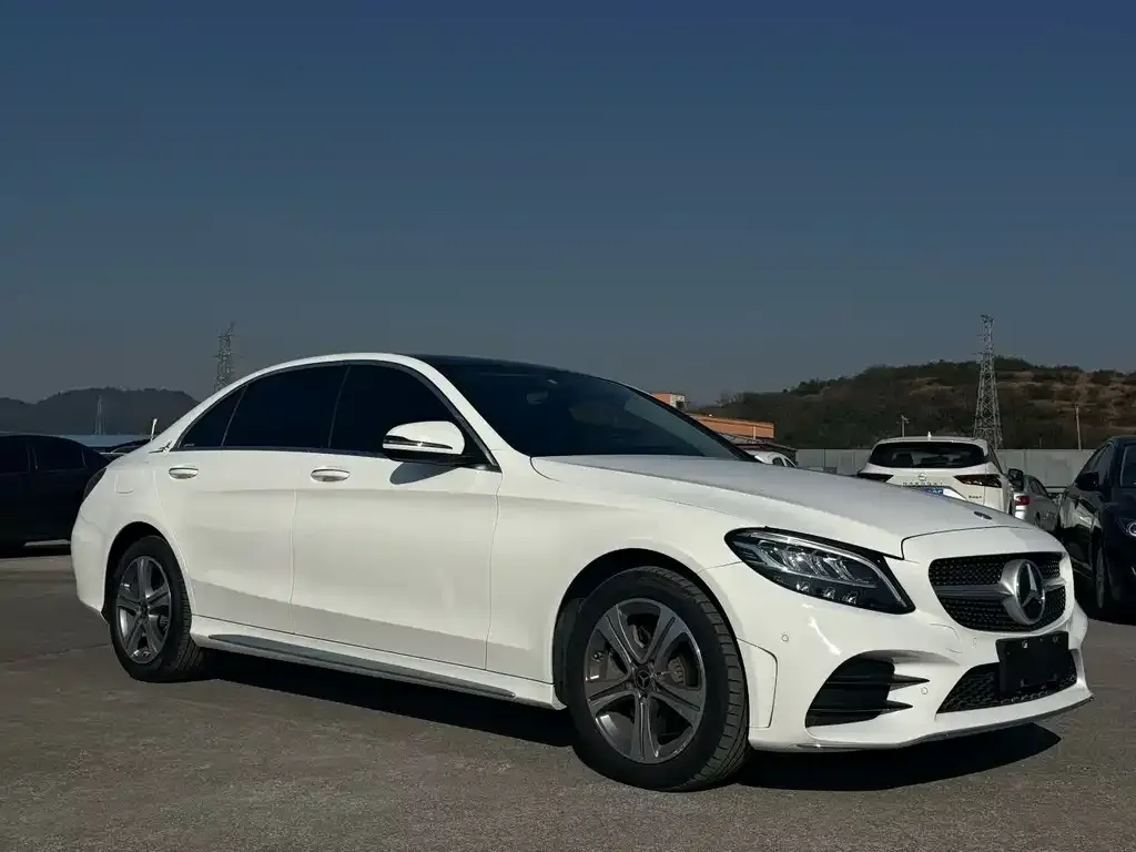 Mercedes-Benz C-Class — фото 2
