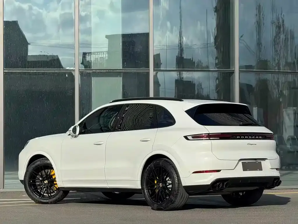 Porsche Cayenne — фото 6