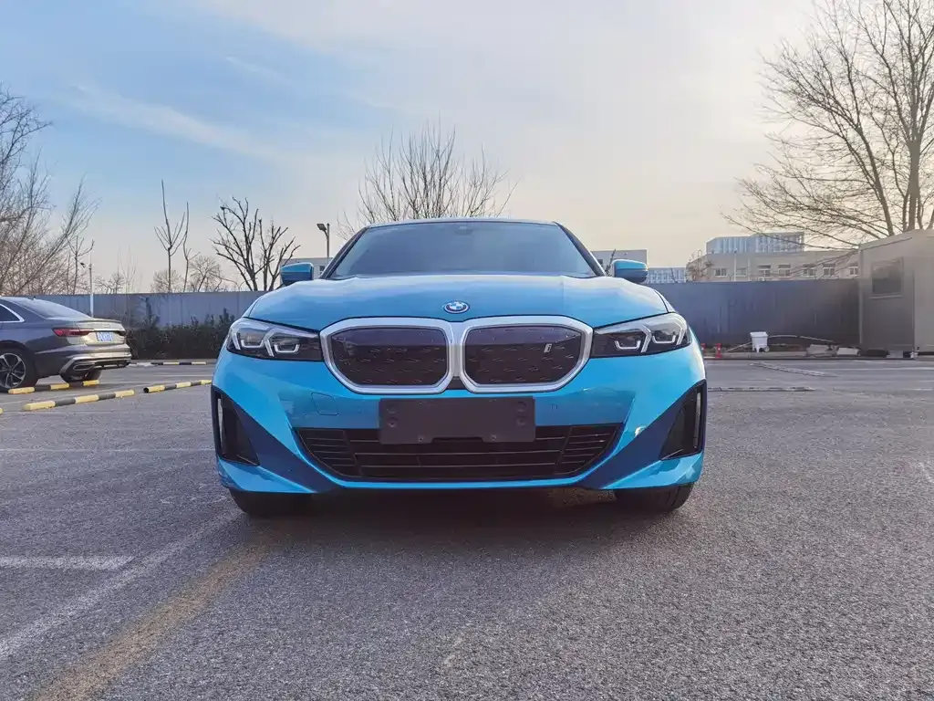 BMW i3 — фото 10