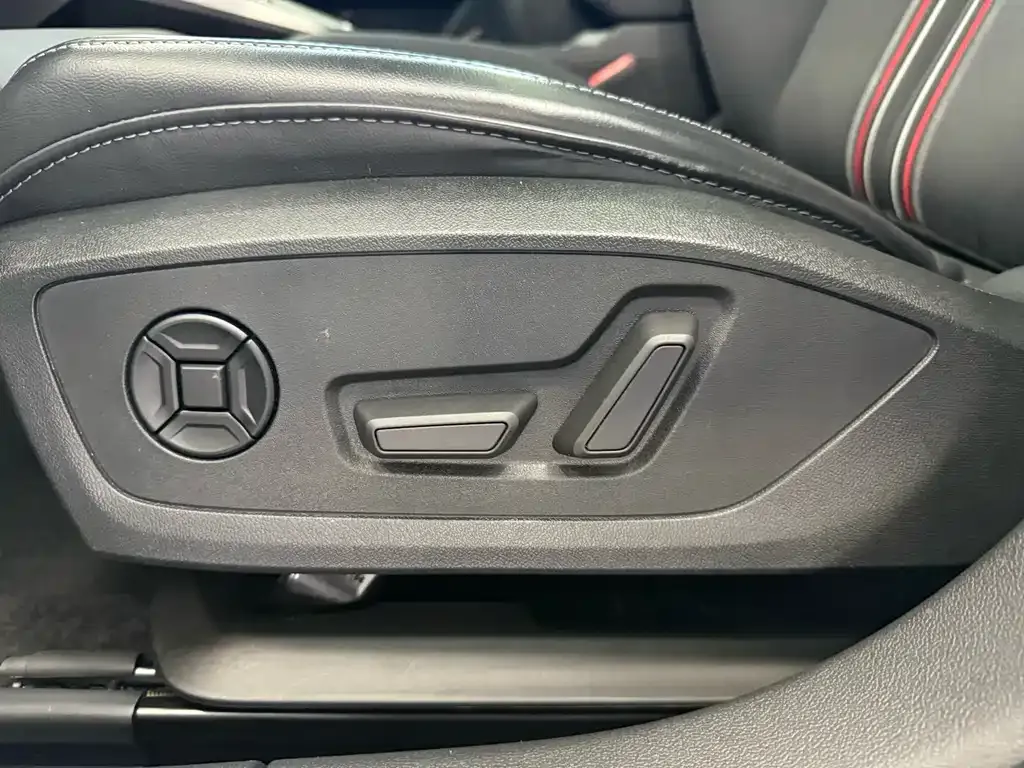 Audi A3 — фото 10