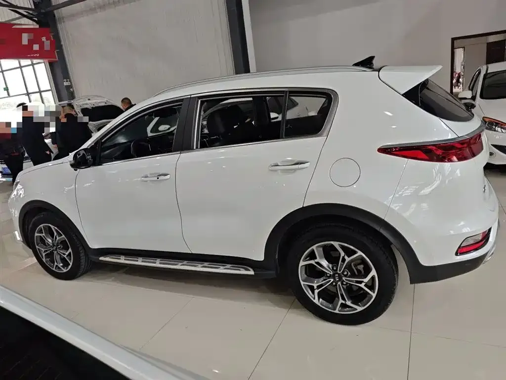 Kia KX5 — фото 6