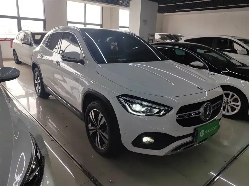Mercedes-Benz GLA — фото 4
