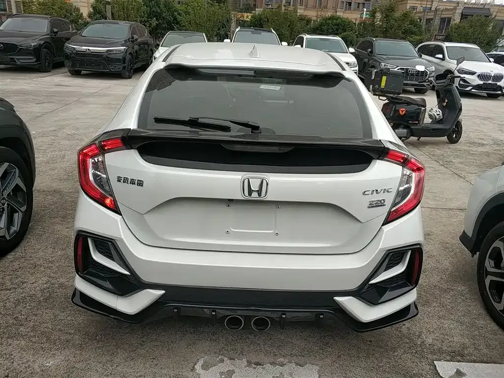 Honda Civic — фото 6