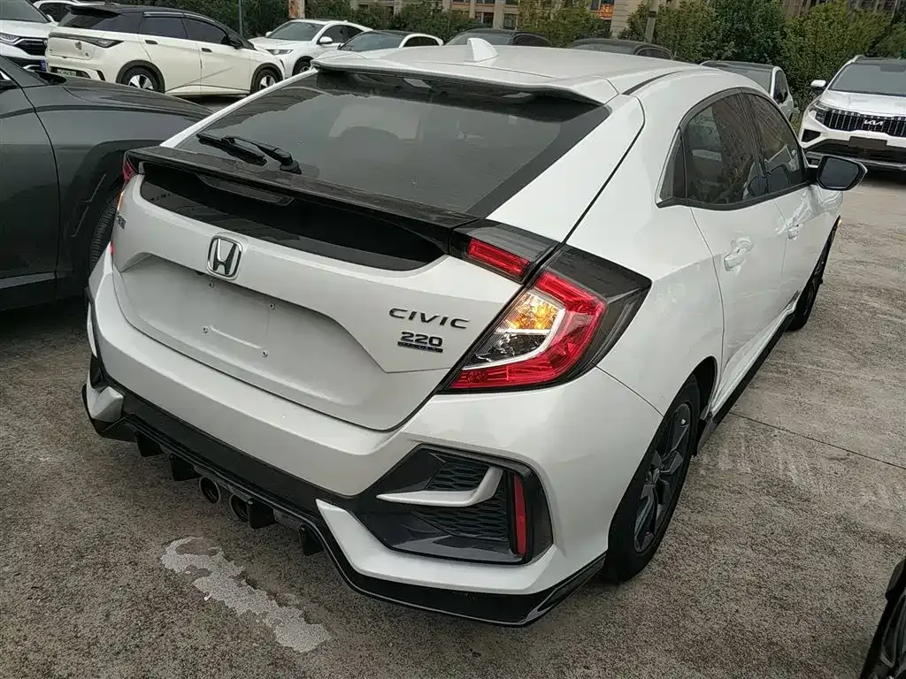 Honda Civic — фото 7