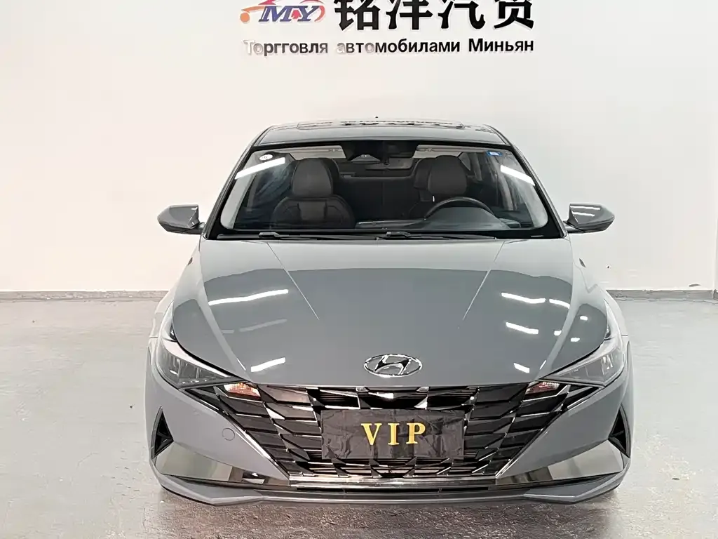 Hyundai Elantra — фото 4