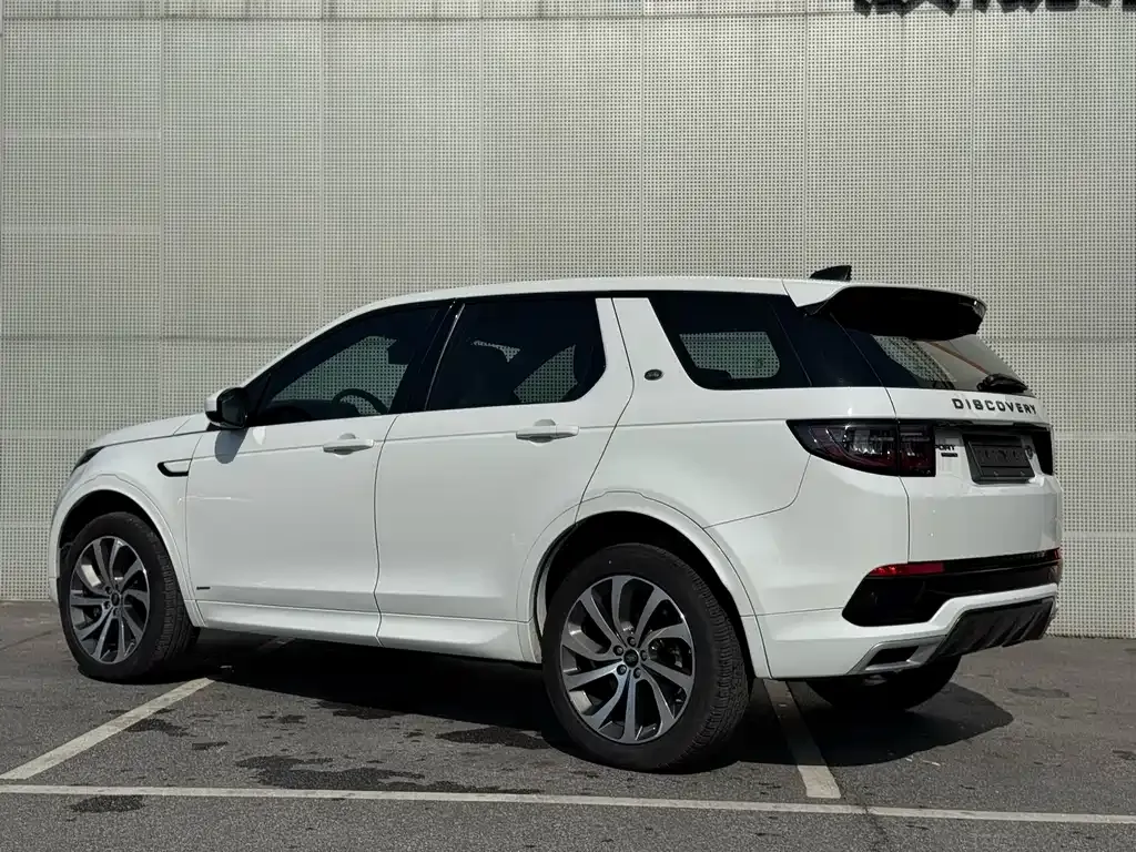 Land Rover Discovery Sport — фото 4
