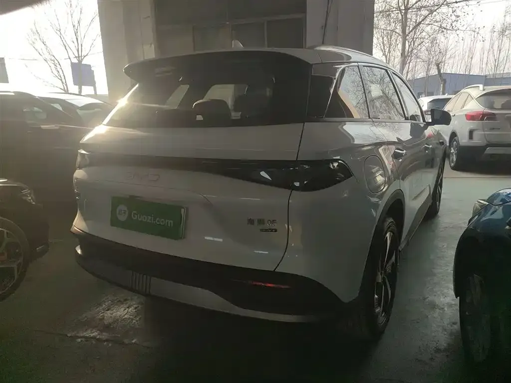 BYD Seal 05 DM-i — фото 9