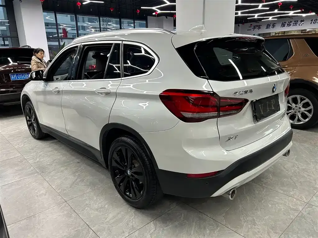 BMW X1 — фото 6