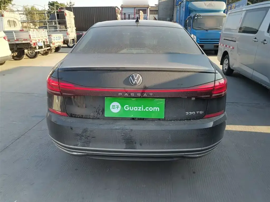 Volkswagen Passat — фото 6