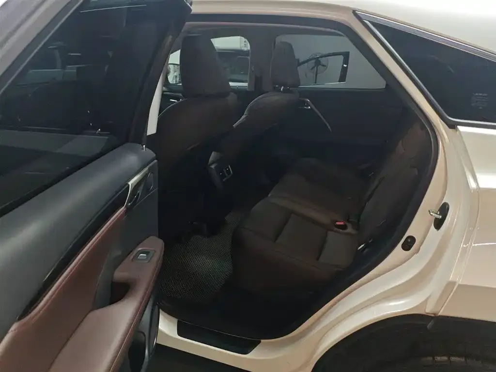 Lexus RX — фото 2