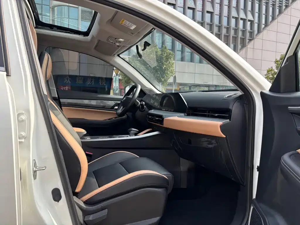 Geely Haoyue PRO — фото 10