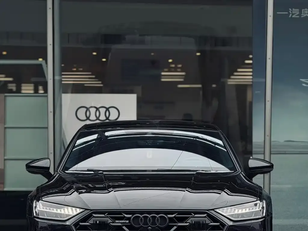 Audi A7L — фото 3