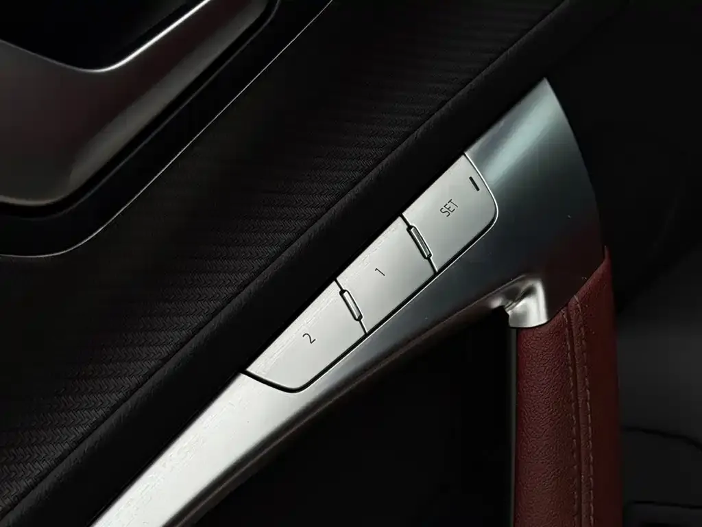 Audi A7L — фото 2