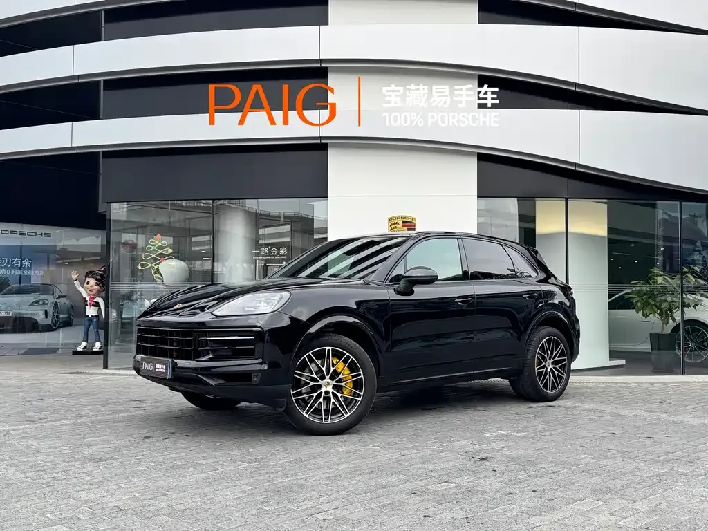 Porsche Cayenne — фото 1