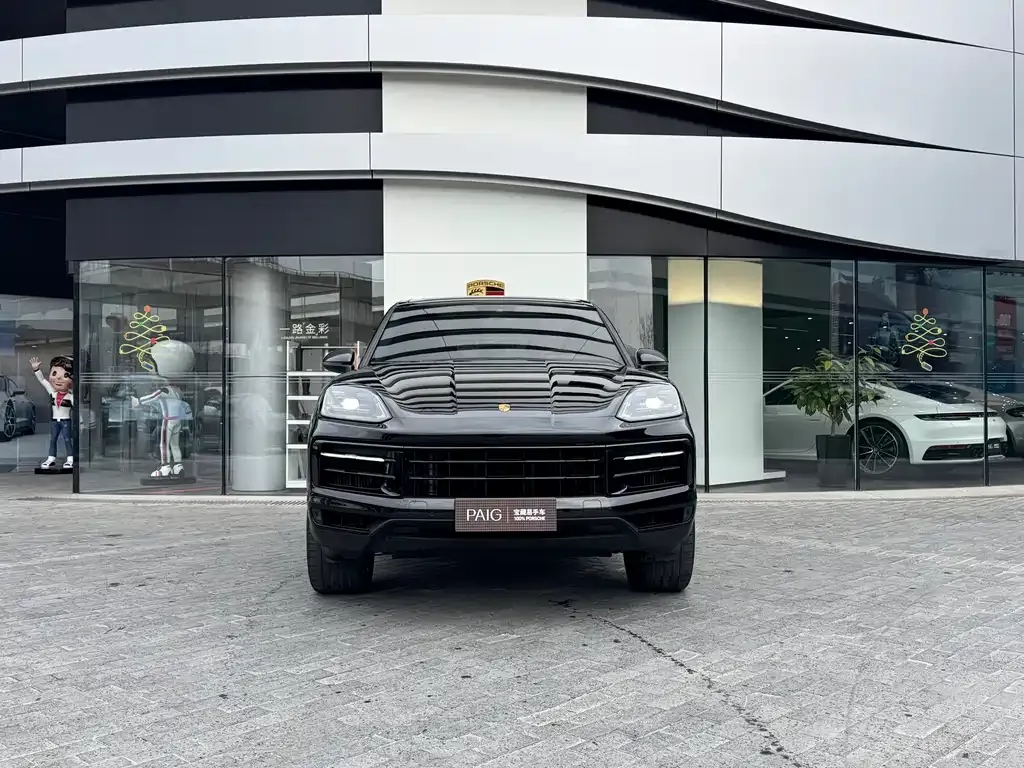Porsche Cayenne — фото 2